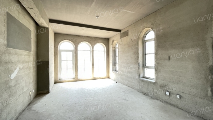 德嘉与海别墅二手房实景图