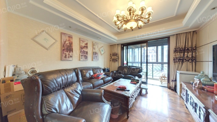 西郊半岛名苑二手房实景图