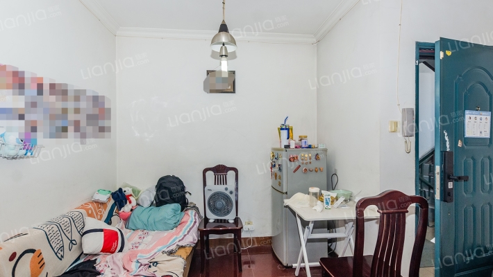 新华小区（龙吴路5599弄）二手房实景图