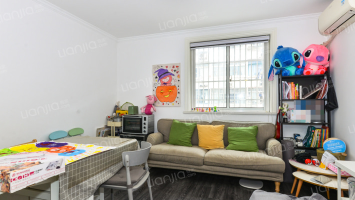 海滨四村二手房实景图