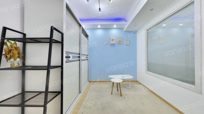 虹园六村二手房实景图