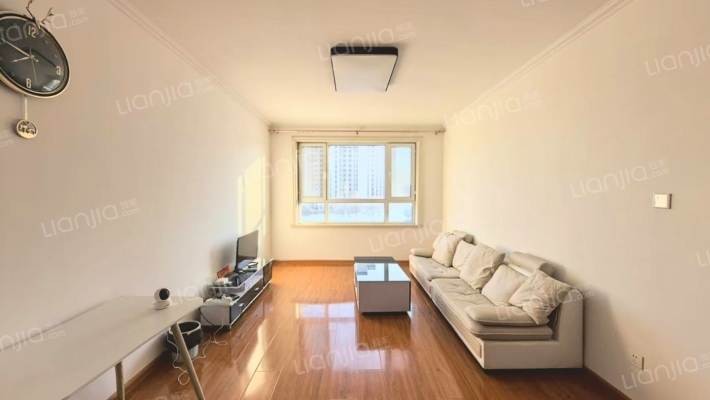 新大赛维利亚小镇二手房实景图