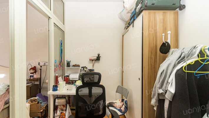 凌四小区二手房实景图