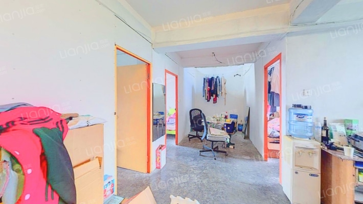 凤凰公寓楼二手房实景图