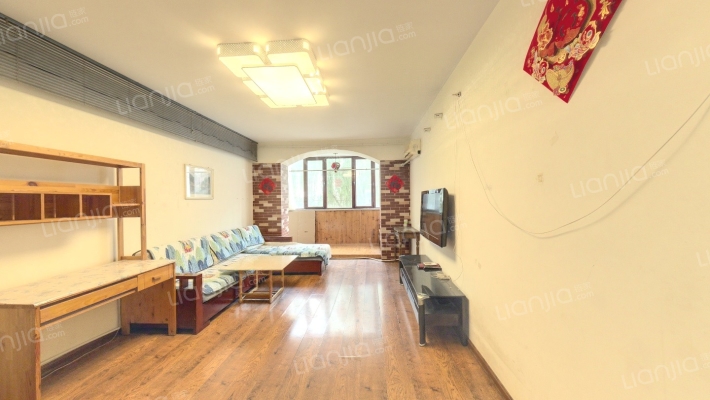 雅园二手房实景图