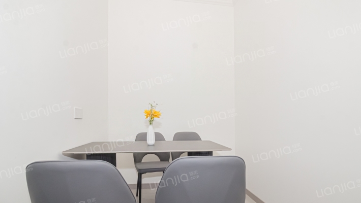 佳木斯路154弄二手房实景图