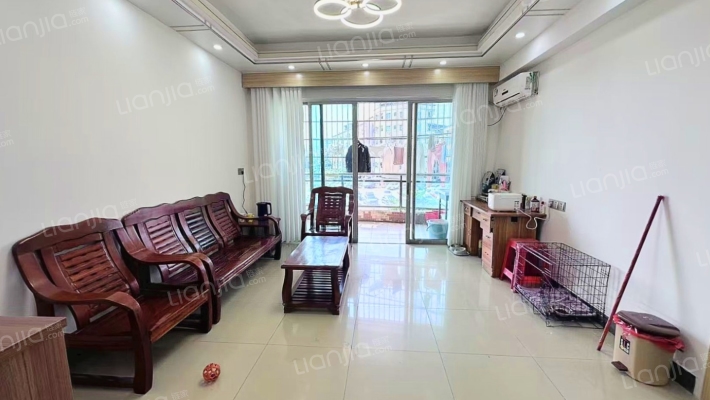 駿馬花园二手房实景图