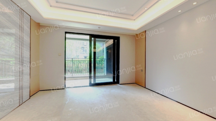 万科翡翠国宾B地块二手房实景图