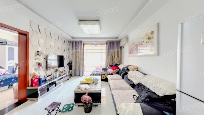 颐馨雅苑二手房实景图