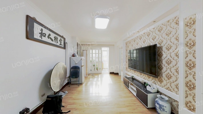 纯正里二手房实景图