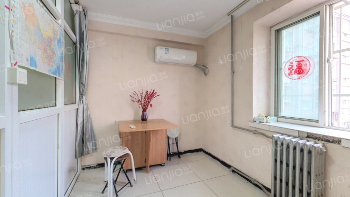 新德街35号院二手房实景图