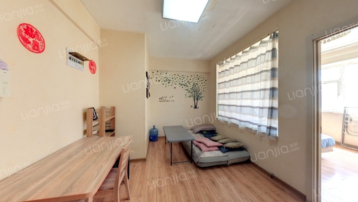 保利罗兰香谷二手房实景图