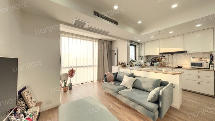 中振湖霞郡二手房实景图