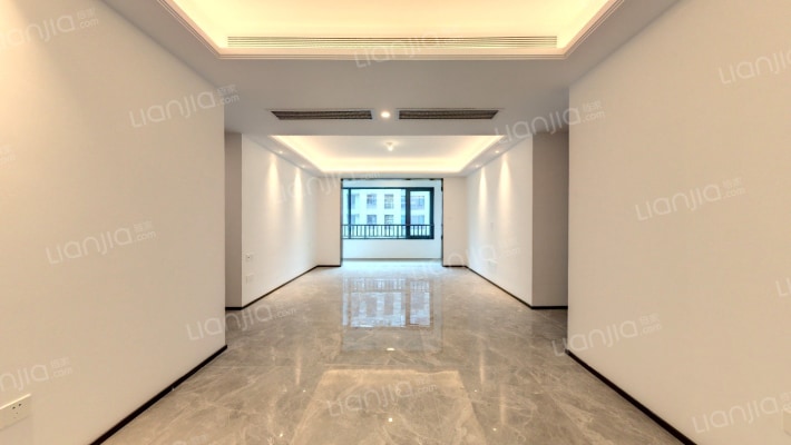 世茂璀璨澜庭二手房实景图