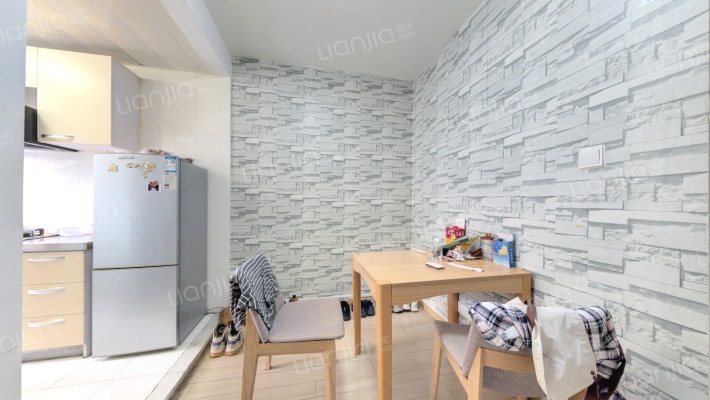 圆明园西路2号院二手房实景图