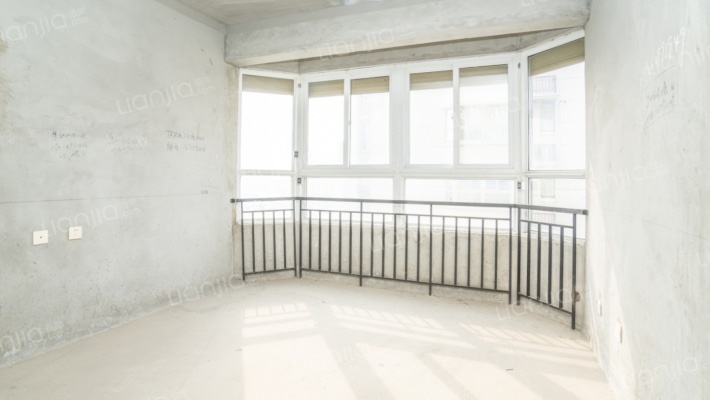 盛世嘉园二手房实景图