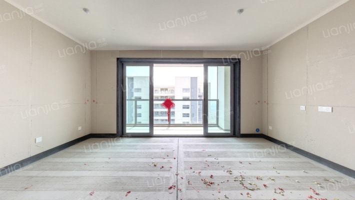 高新·和锦莲序二手房实景图