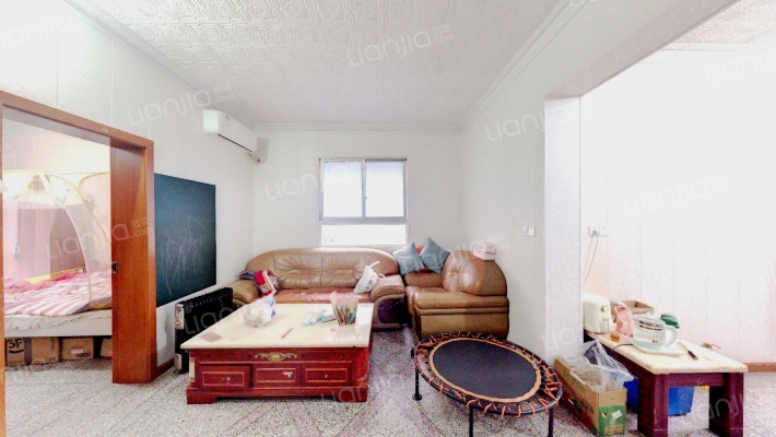 建新一村二手房实景图