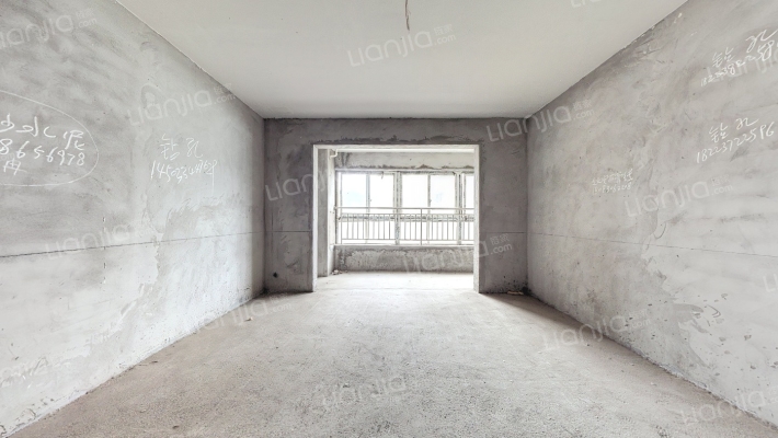 心水岸二手房实景图