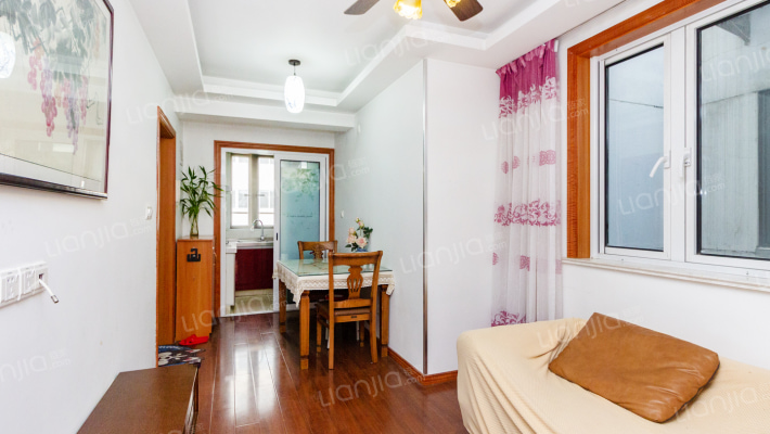 新宁小区二手房实景图