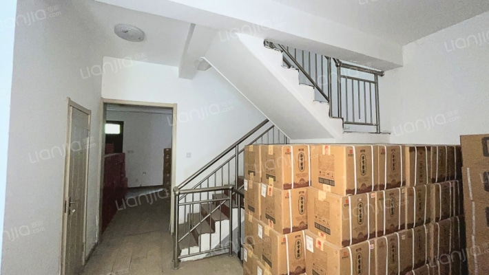 蓝天商务花园二手房实景图