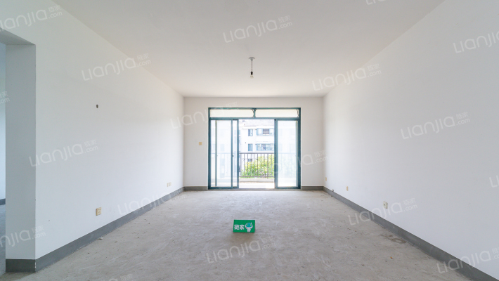 新舒苑二手房实景图