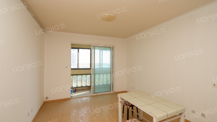 城市峰境二手房实景图