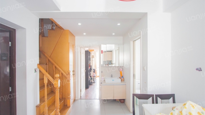 上南山水苑西区二手房实景图