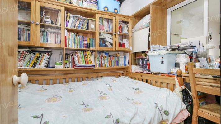 南辉小区二手房实景图