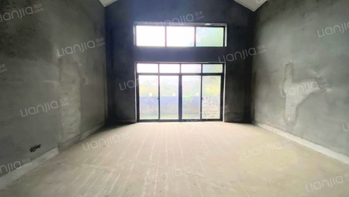 索菲特世外桃源二手房实景图