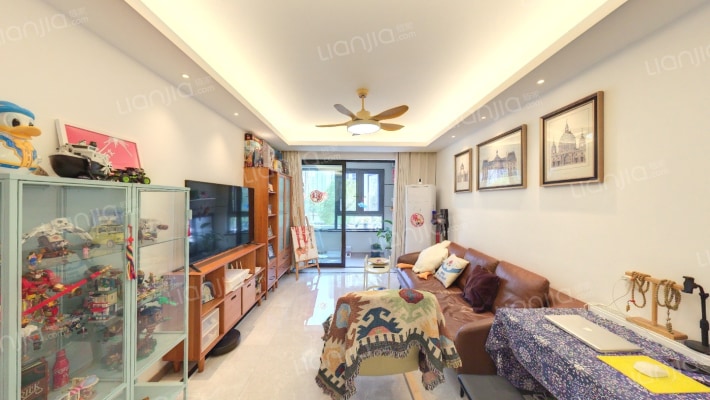 映客龙湖璟翠公馆二手房实景图