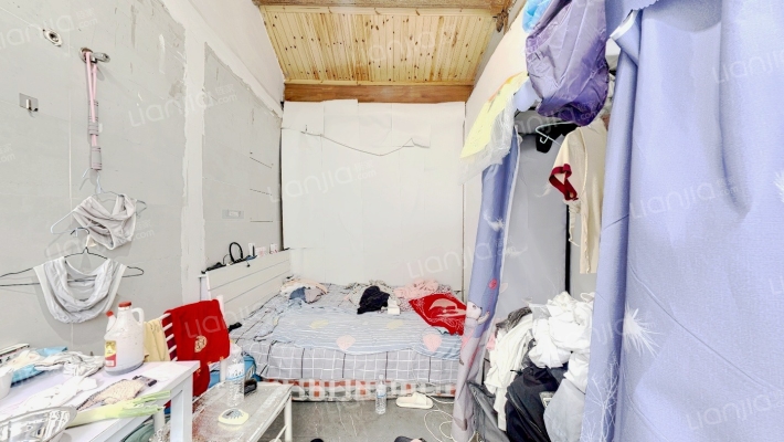 佟麟阁路二手房实景图