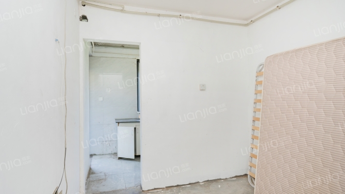 毕加索小镇(一期)(公寓)二手房实景图