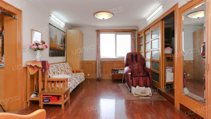 东田公寓二手房实景图