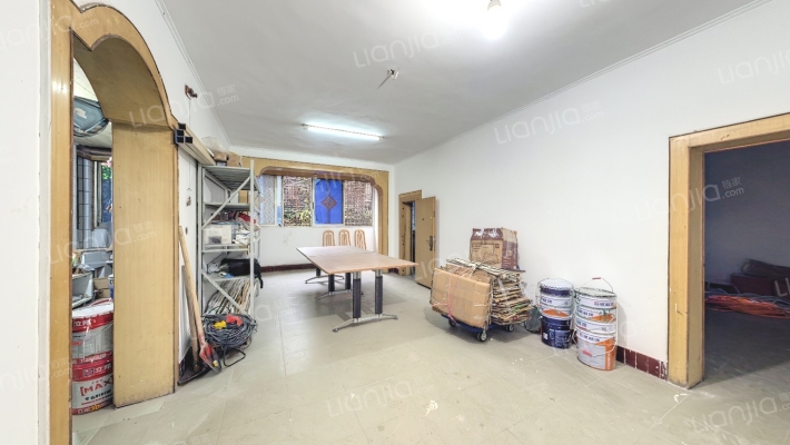 百科大厦二手房实景图