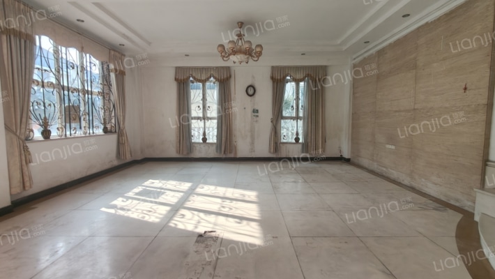 凯达华庭一期二手房实景图