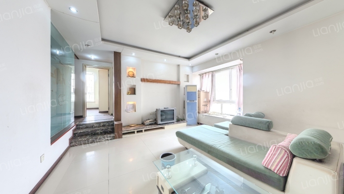 石油佳苑二手房实景图