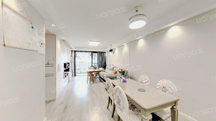 香荟雅苑二手房实景图