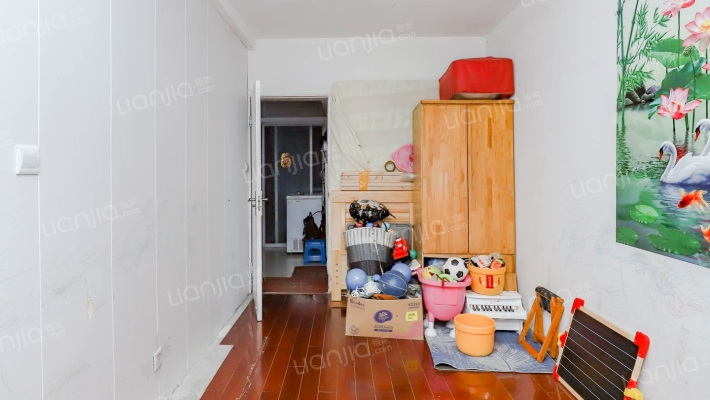 祁连三村二手房实景图