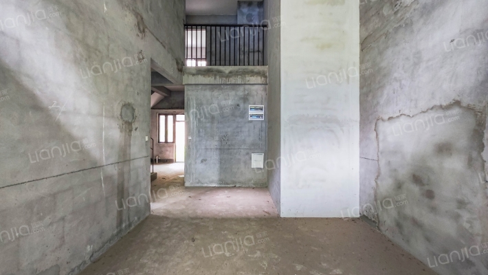 恒大翡翠湾二期二手房实景图