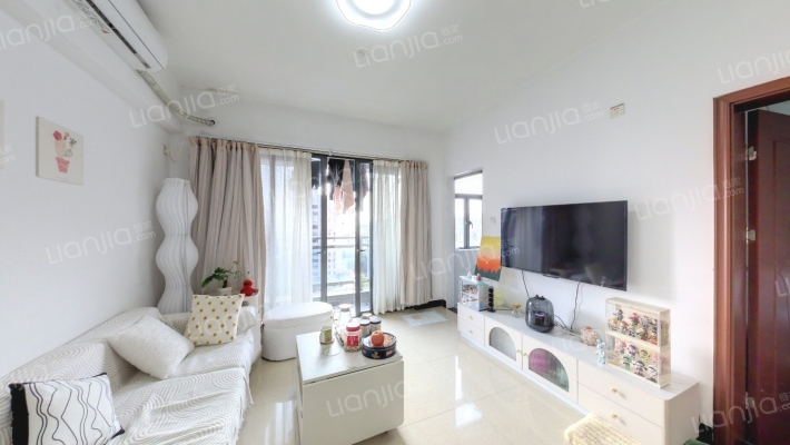 银业国际公寓二手房实景图