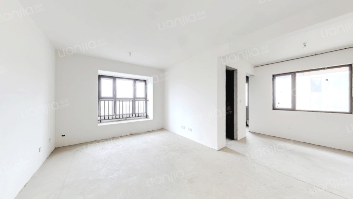 雅盛馨云二手房实景图