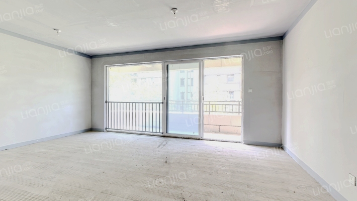 绿地国宝21城二期二手房实景图