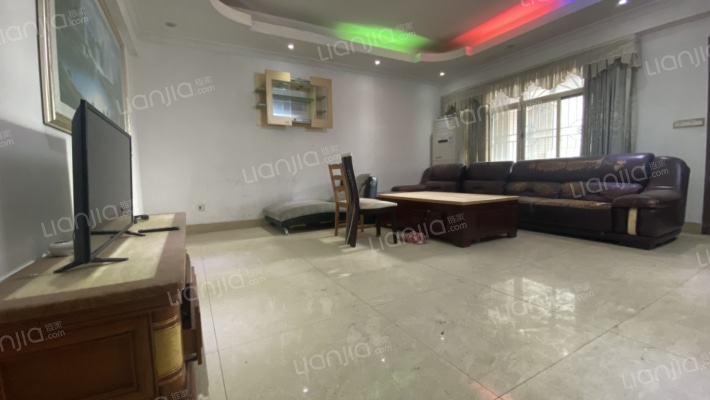 展鹏大厦二手房实景图