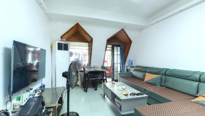 鑫泰花园二手房实景图