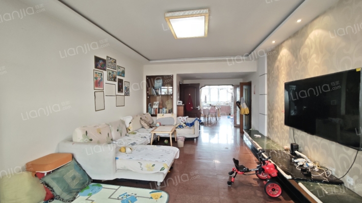 名都花园二手房实景图