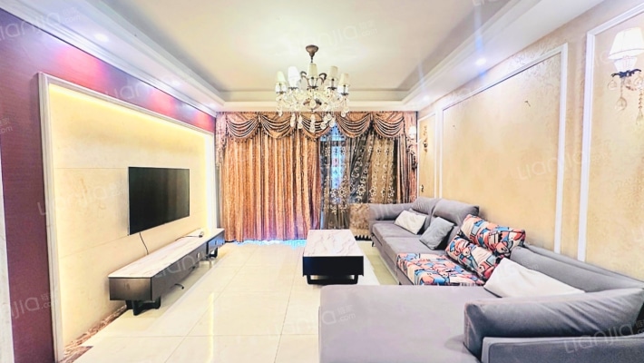 新城豪庭二手房实景图