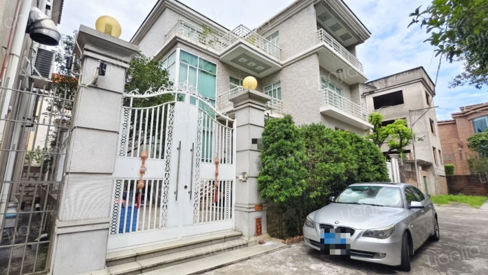 逸华雅苑二手房实景图