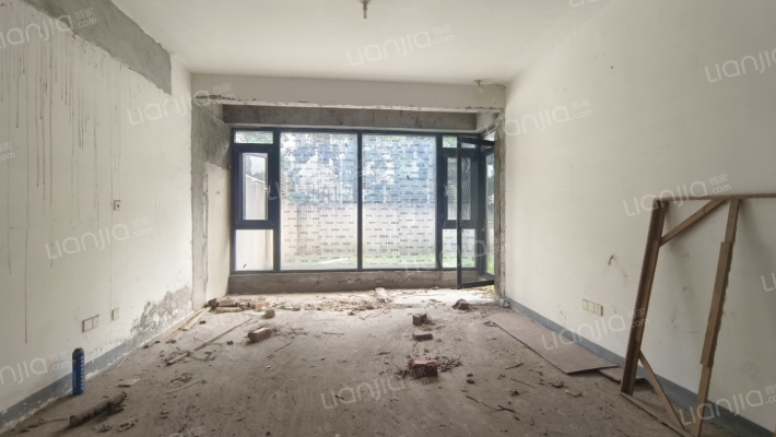 富力十号郦墅二手房实景图