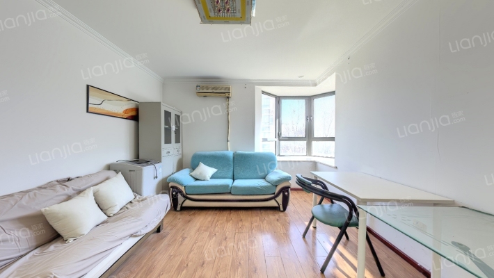 恒盛波尔多小镇北区二手房实景图